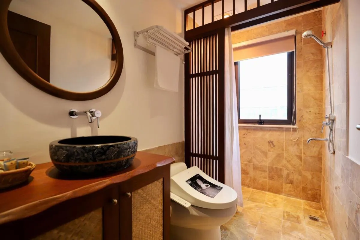 Image 2 of Hidden Home MAYA 40 Linh Lang