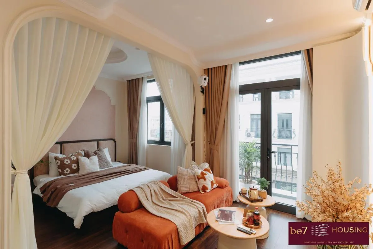 Image 1 of High Ser-Apt -Warmly & Spacious- Peaceful- Bathtub- Greenview- Nearly bus stop- 30mins by car to HanoiOldQuater – Vinhomes OceanPark