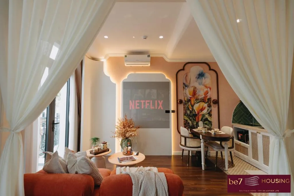 Image of High Ser-Apt -Warmly & Spacious- Peaceful- Bathtub- Greenview- Nearly bus stop- 30mins by car to HanoiOldQuater – Vinhomes OceanPark