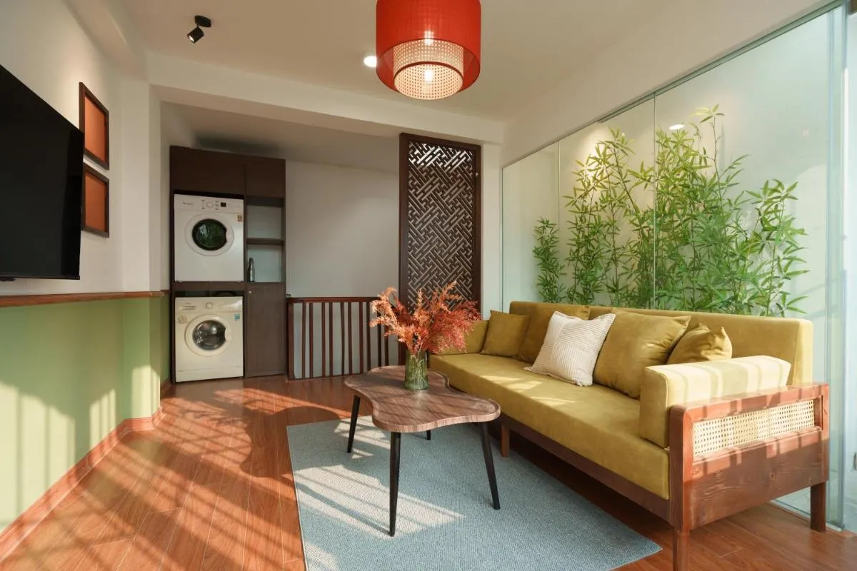 Image 4 of Home of Serenity – 3 BR & 3 baths – 1′ to Hoan Kiem Lake & Old Quarter