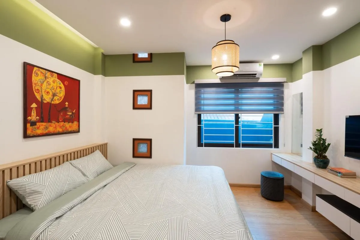 Image 1 of Home of Serenity – 3 BR & 3 baths – 1′ to Hoan Kiem Lake & Old Quarter