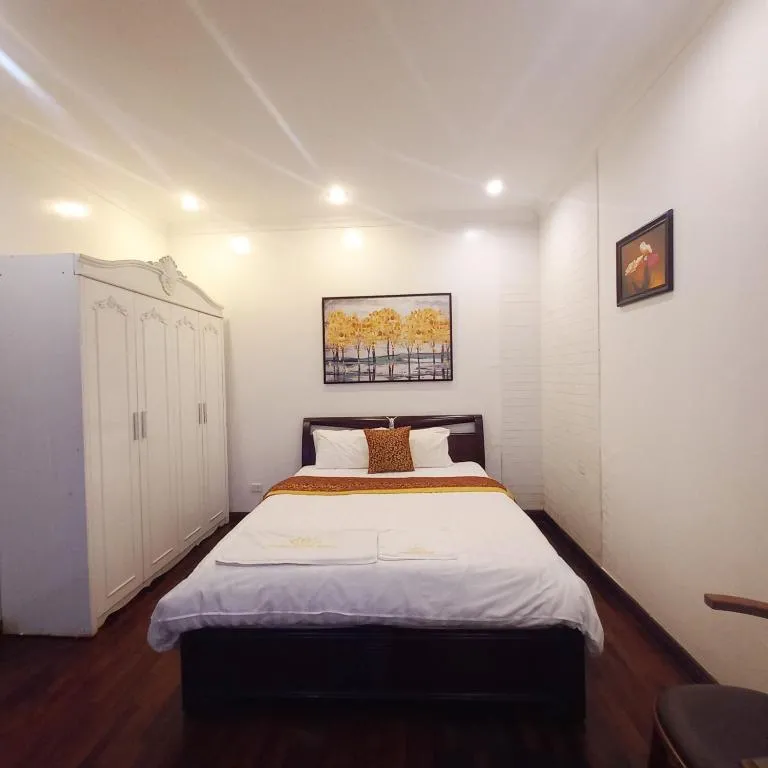 Image of Huong Giang A30