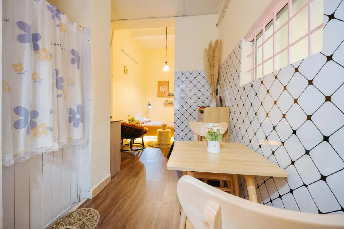 Image 2 of JinZinHome/ COZY House near TRAIN street/ Netflix