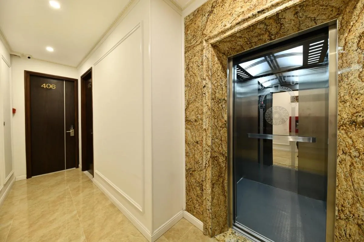 Image 2 of Kingdom Hotel Hanoi