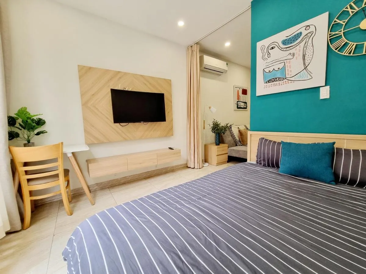 Image 1 of LaHomestay Phủ Doãn