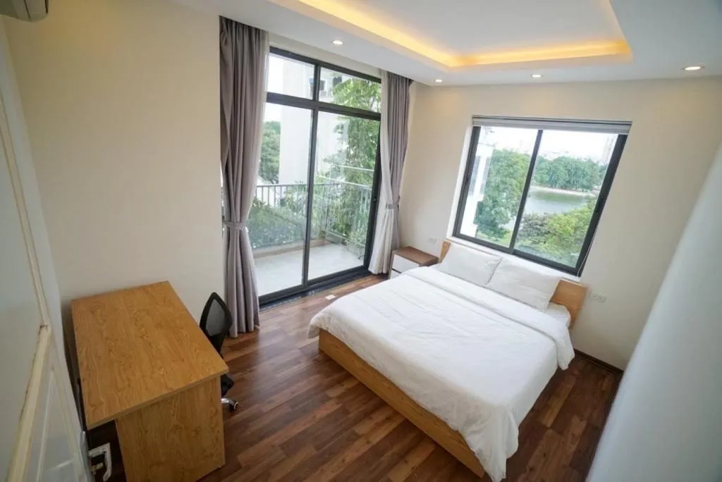 Image 6 of Lake view appartement