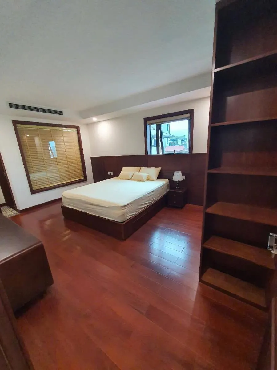 Image 6 of Lakeside Retreat – Tay Ho