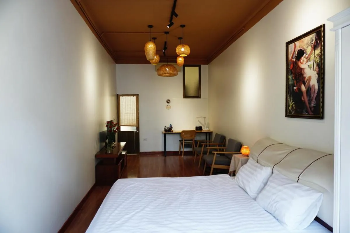 Image 1 of Lotus en Laine Maison de Hanoi – Stunning Full Three Story House with Balcony