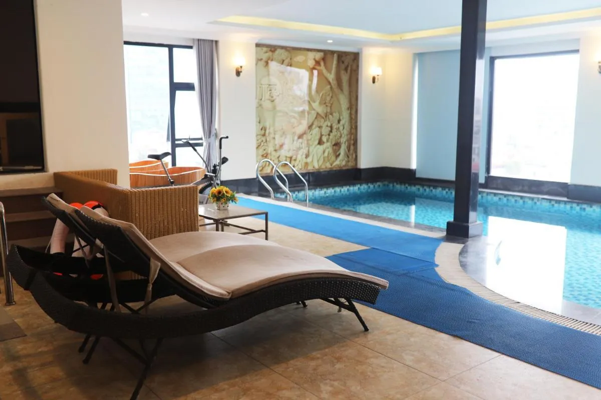 Image 1 of Luxe Paradise Suites Dich Vong Hau