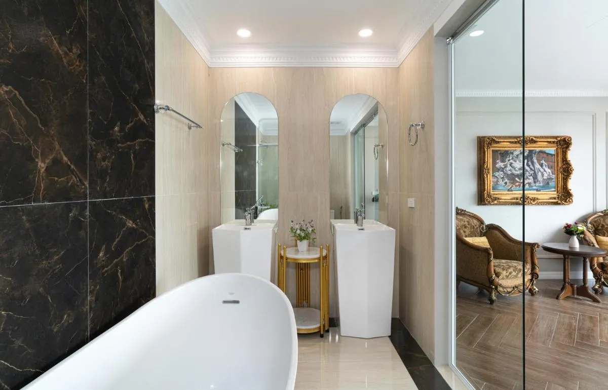 Image 4 of Luxe Paradise Suites Xuan Dieu