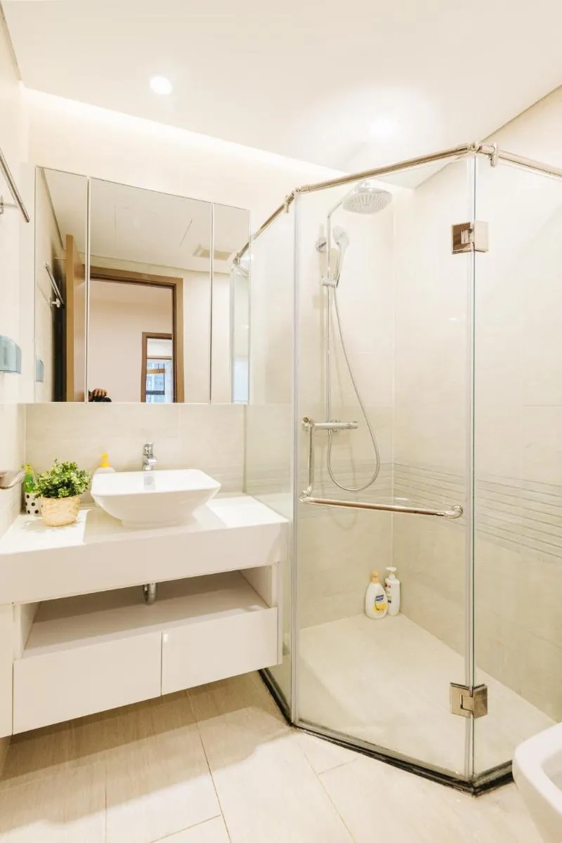 Image 3 of Luxury Apartment in Vinhomes Metropolis near Lotte