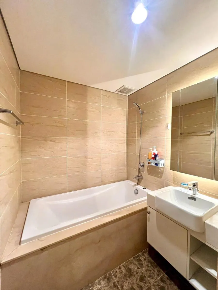 Image 5 of Luxury Apt 2BR – VinHomes Dcapitle Tran Duy Hung Street