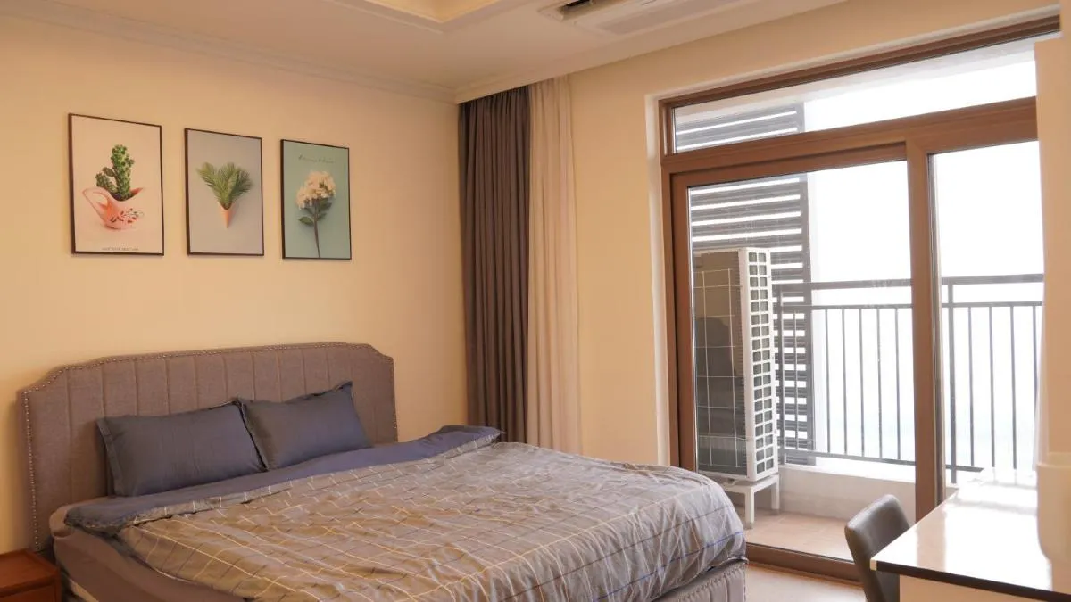 Image 1 of Luxury Bedrooms In Starlake Daewoo Ho Tay
