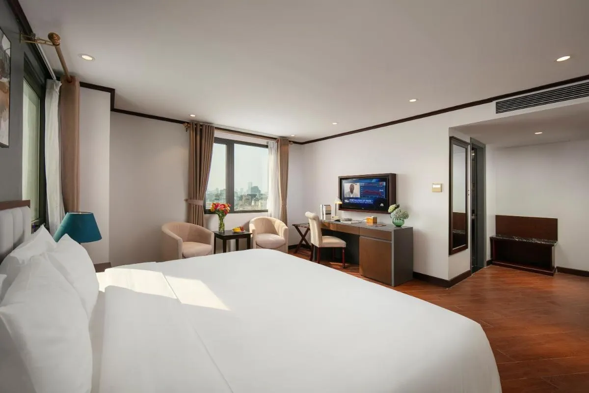 Image 5 of MAY DE VILLE Corner Hotel