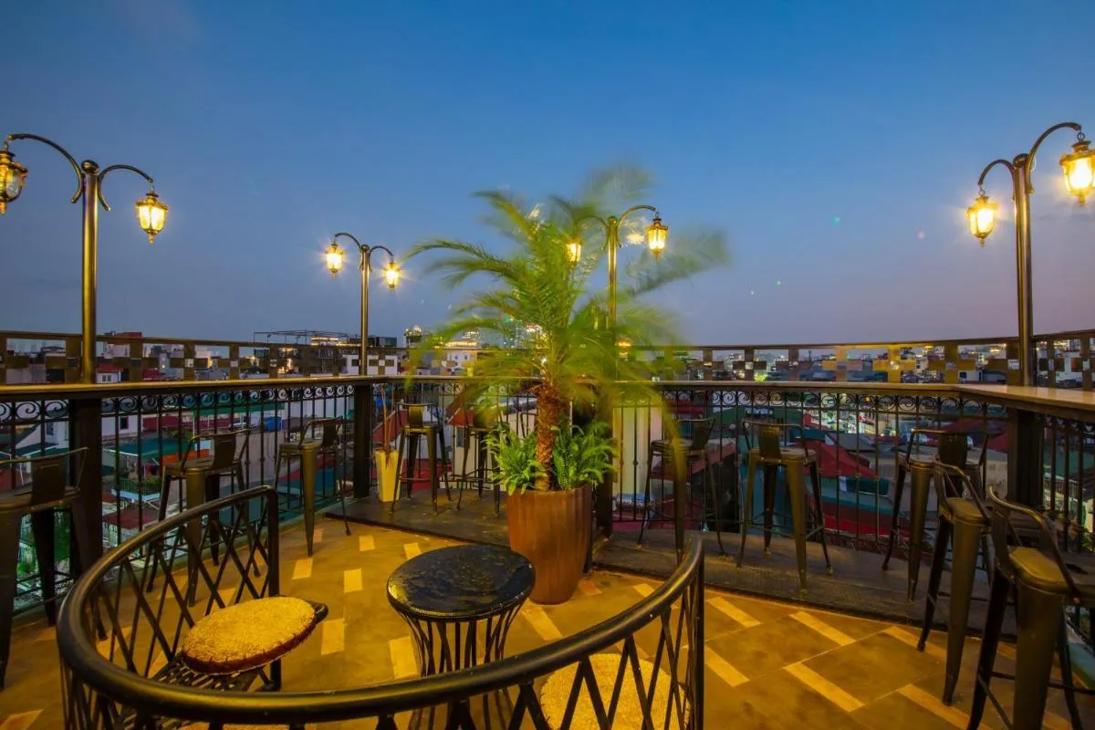Image 5 of Madelise Palace Hotel & Travel