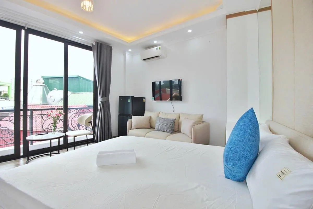 Image 1 of Nice Studio in Ba Dinh