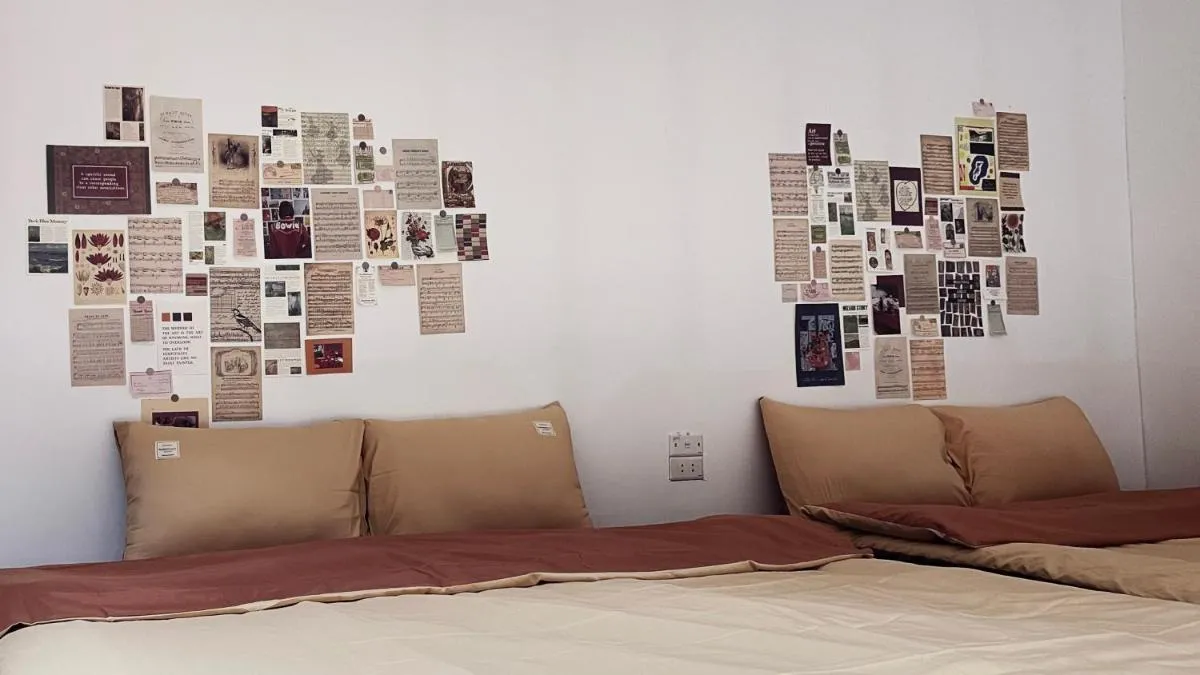 Image 1 of Nih Homestay Classic Room 2Bed with balcony Near Hoan Kiem Lake