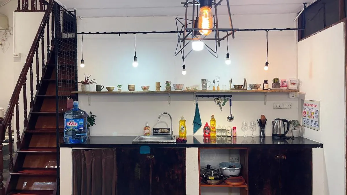 Image 3 of Nih Homestay Classic Room 2Bed with balcony Near Hoan Kiem Lake