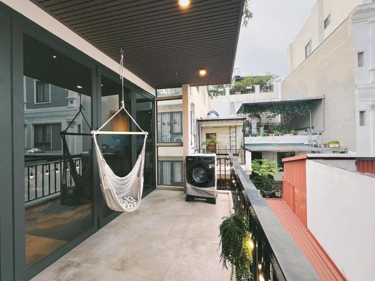 Image 5 of Shi Apartment