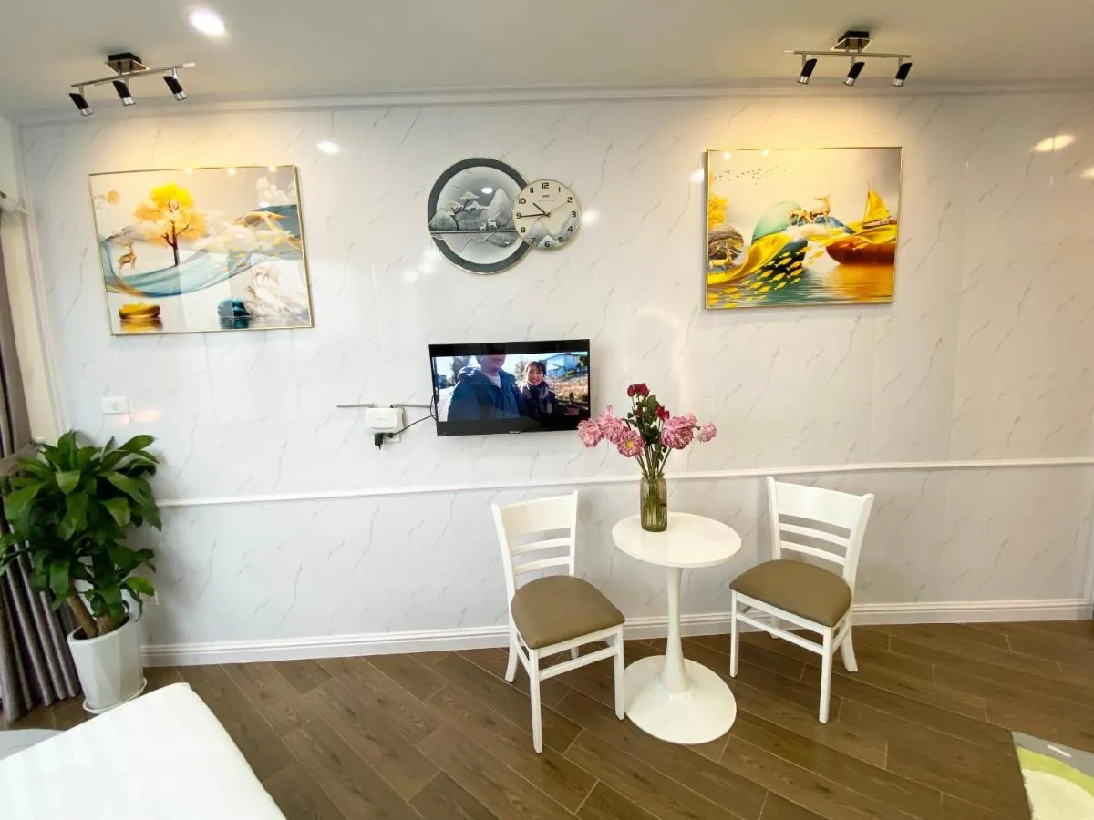 Image 4 of T98 Westlake Trich Sai – Tay Ho Center Lake View Studio