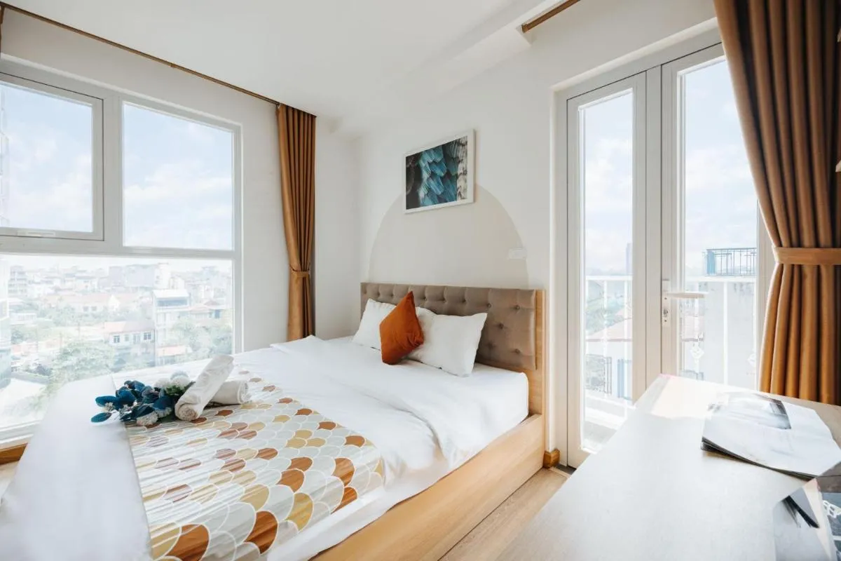 Image 1 of The Euphoria Sophisticated Style – Stay 24h