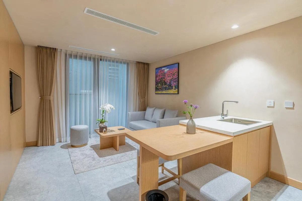 Image 2 of The Five Suites Lilas