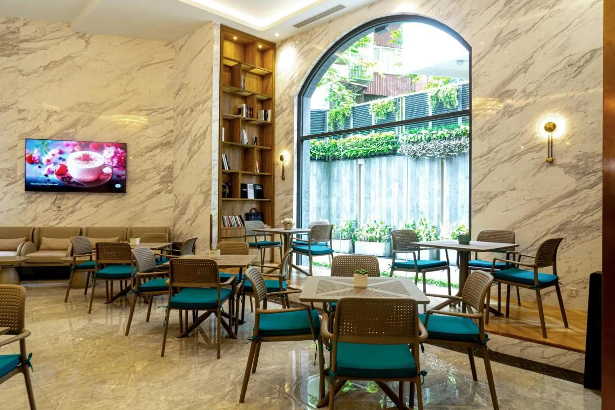 Image 4 of The Gloria Serviced Apartment by Silk Path