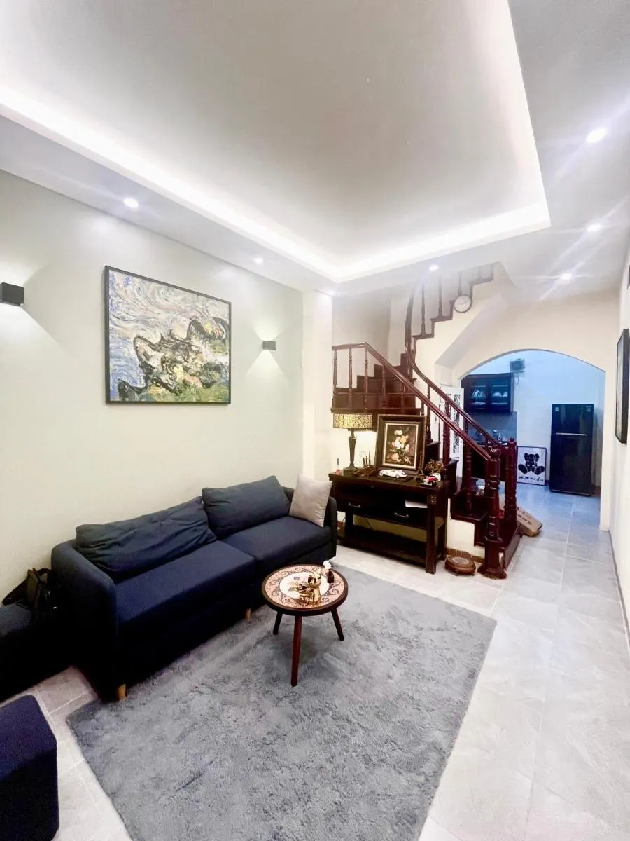 Image 2 of Toda house