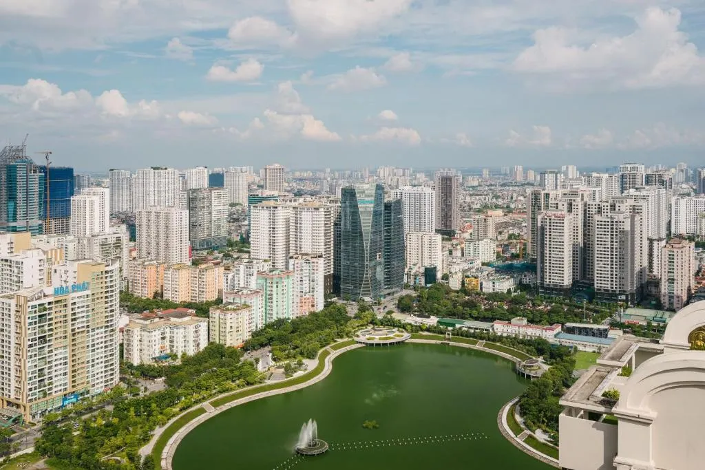 Image of Vinhomes Metropolis by Emily in Town