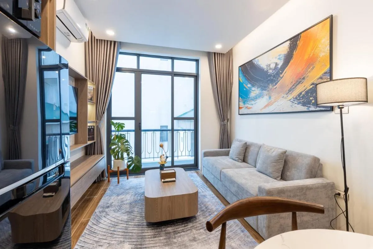 Image 4 of Westlake Emerald Suites