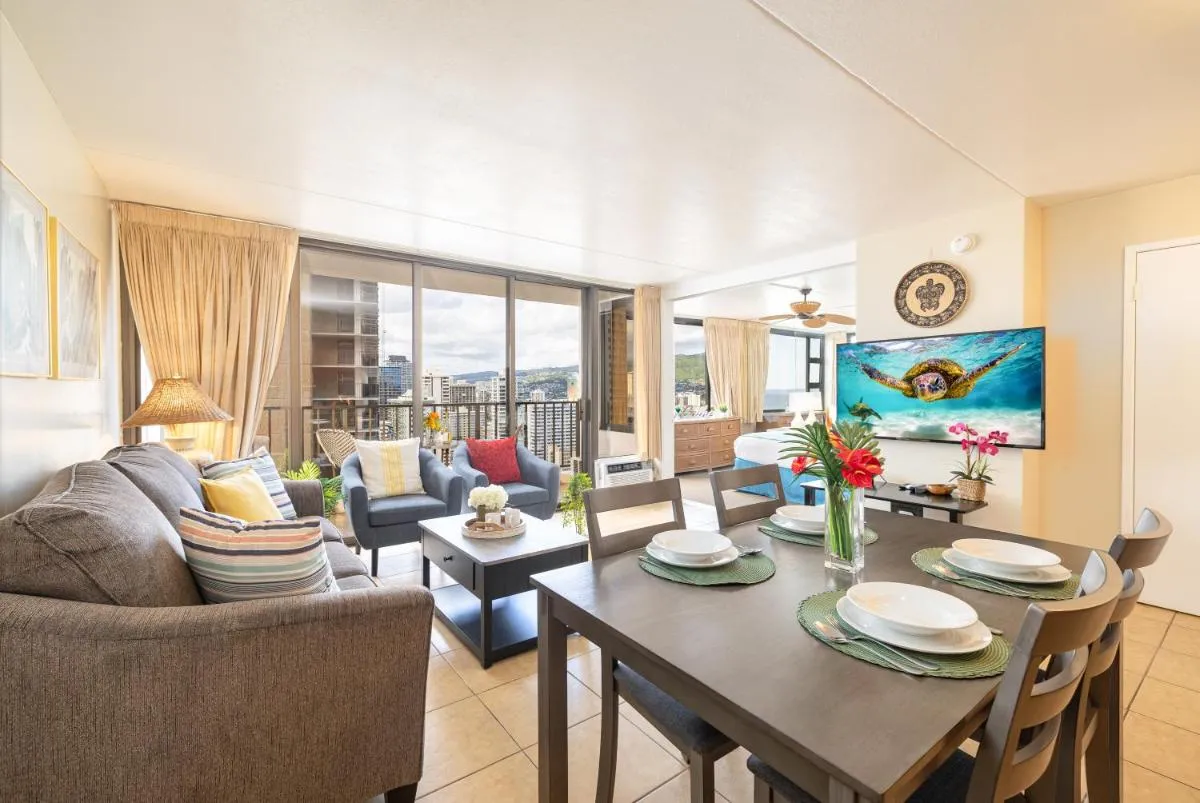 Image 4 of 1BR Condo with Great Ocean Views – 1 Block to Beach with Free Parking!