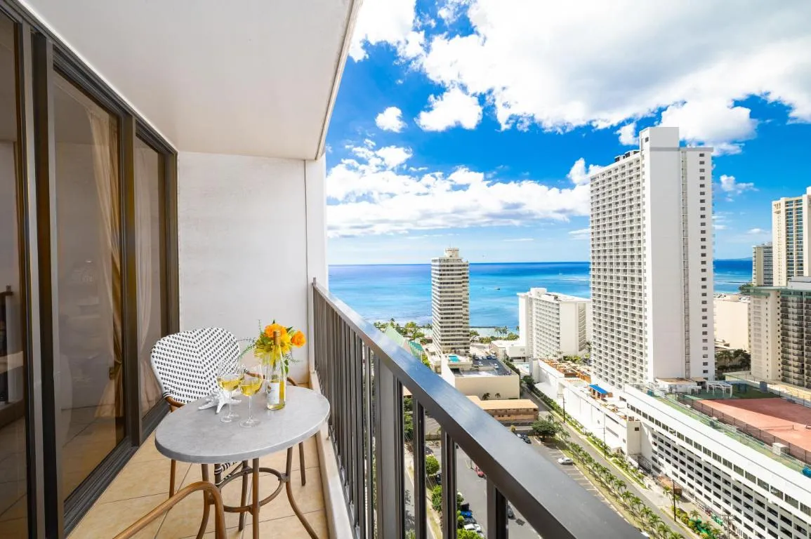 Image of 1BR Condo with Great Ocean Views – 1 Block to Beach with Free Parking!