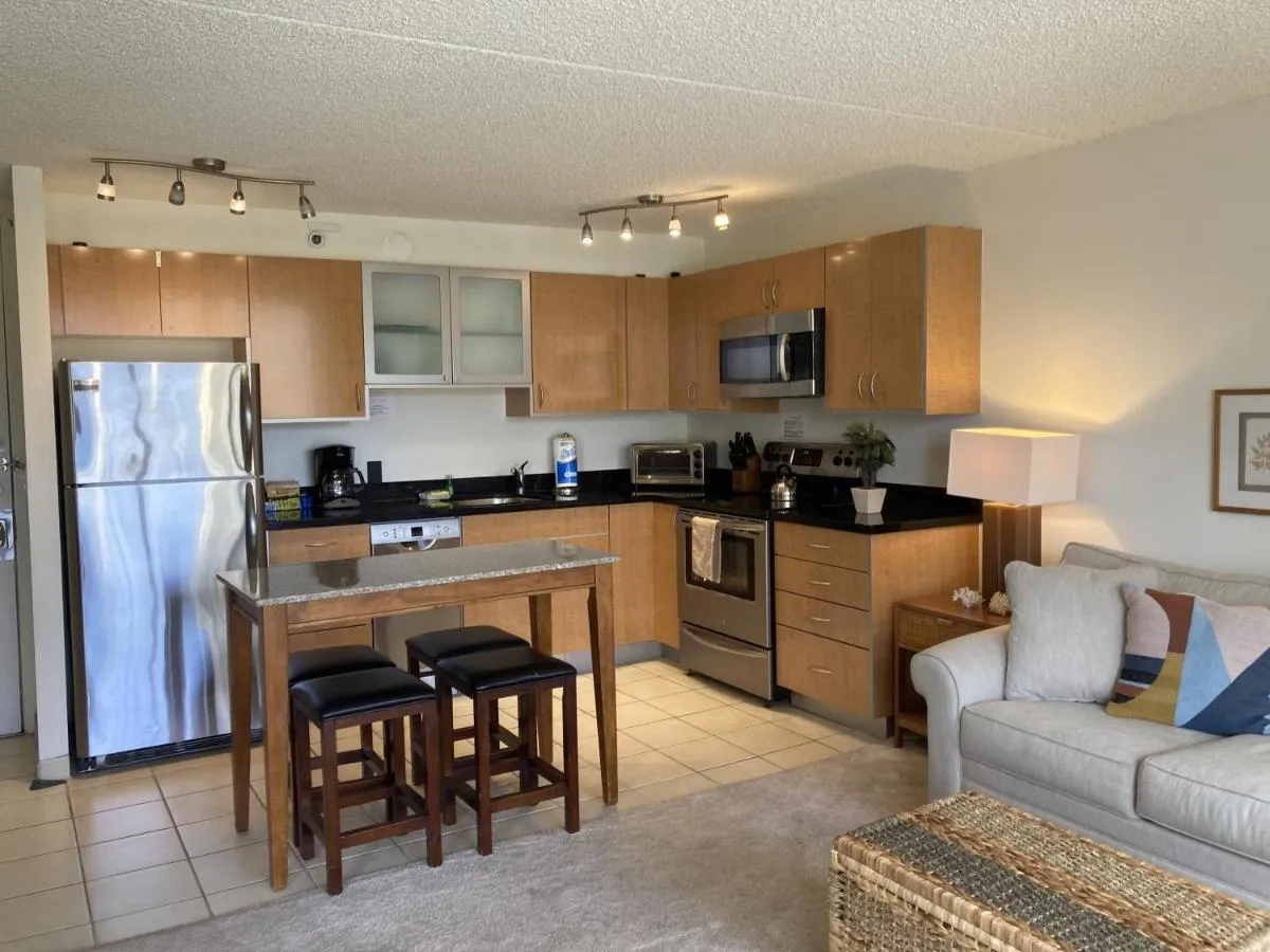 Image 1 of 7th Floor Pool View Condo – One Block from World Famous Waikiki Beach apts