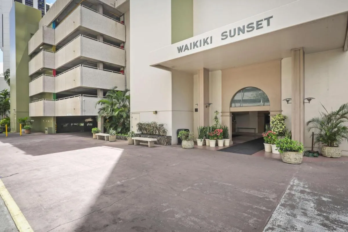 Image 4 of Aston Waikiki Sunset