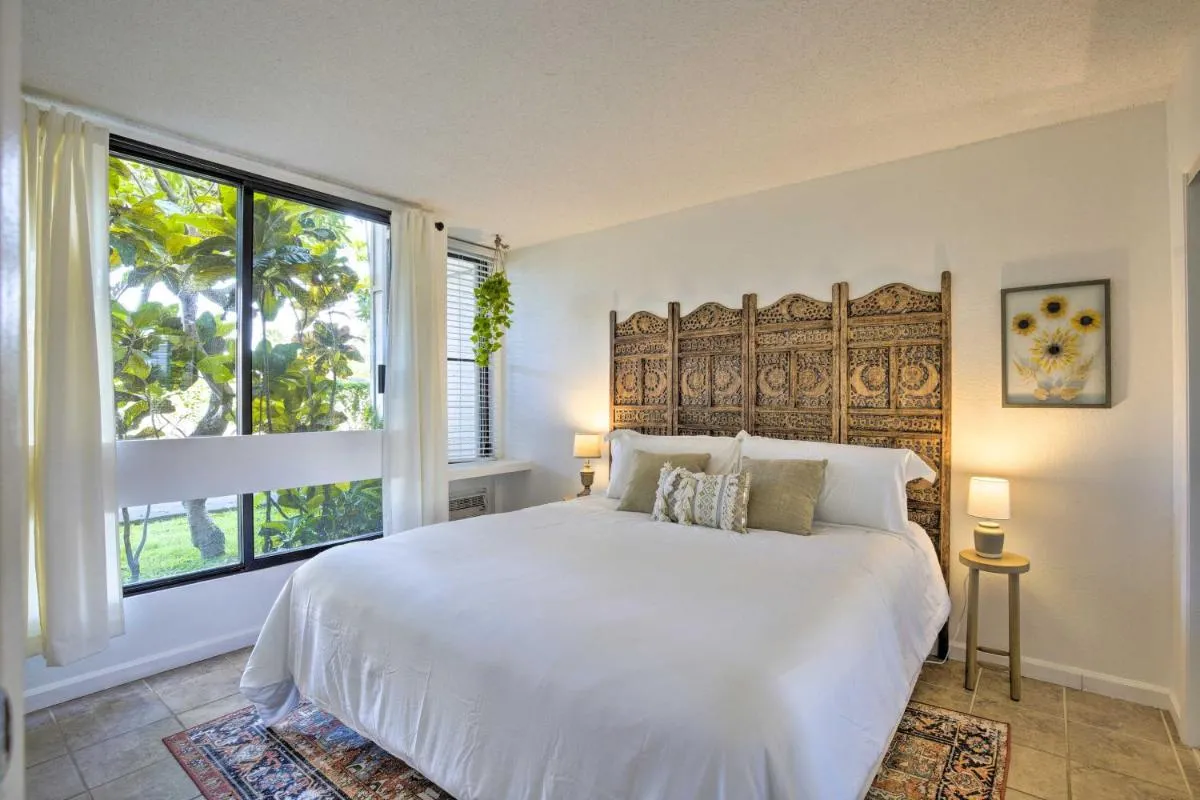 Image 6 of Big Island Condo with Pool Access 1 Mi to Beach!