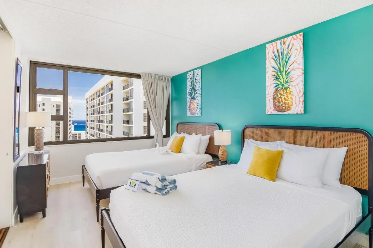Image 1 of Breathtaking Ocean View 1 BR Condo with Free Parking!