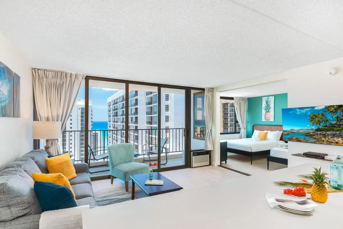 Image 4 of Breathtaking Ocean View 1 BR Condo with Free Parking!