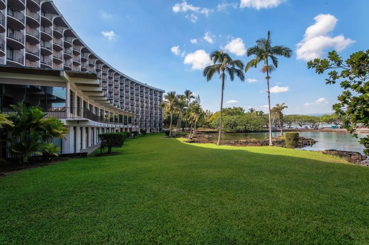 Image 5 of Castle Hilo Hawaiian Hotel
