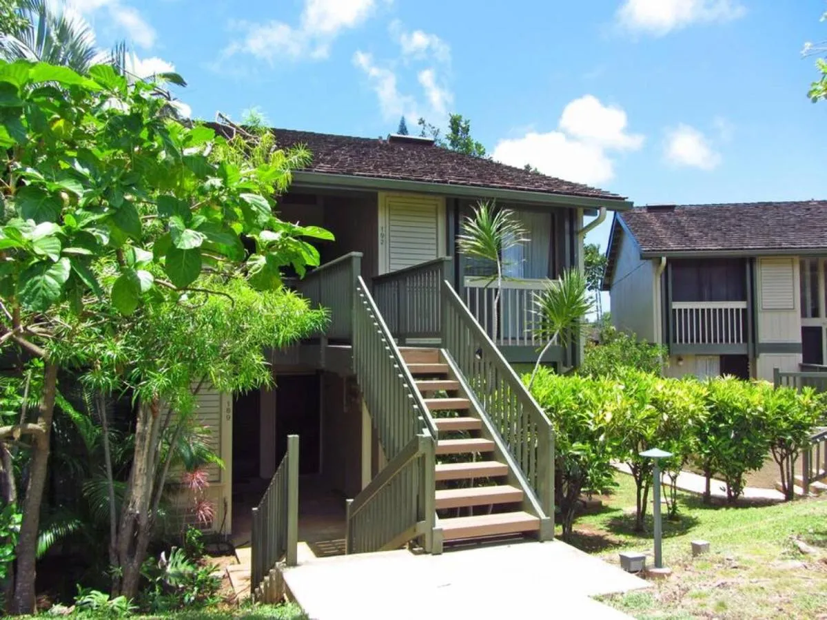 Image 6 of Charming One Bedroom with loft by the pool