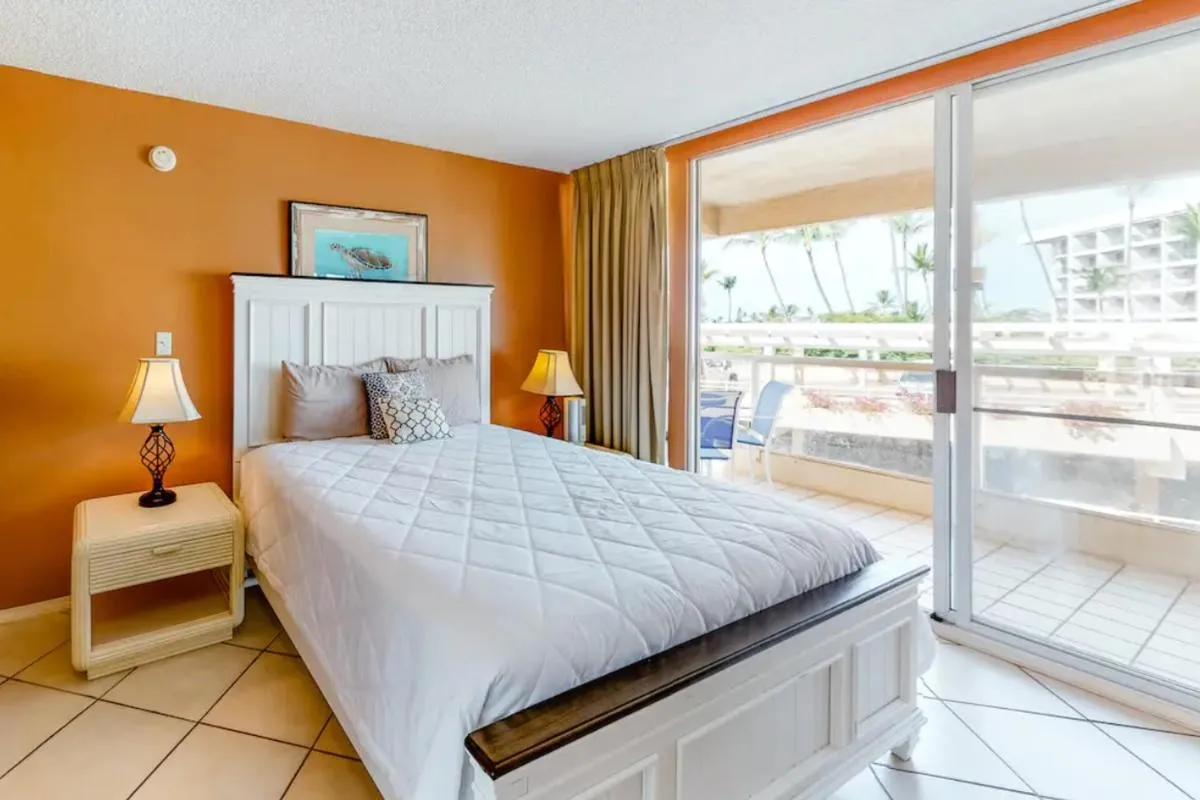 Image 1 of Condos in Maui Banyan