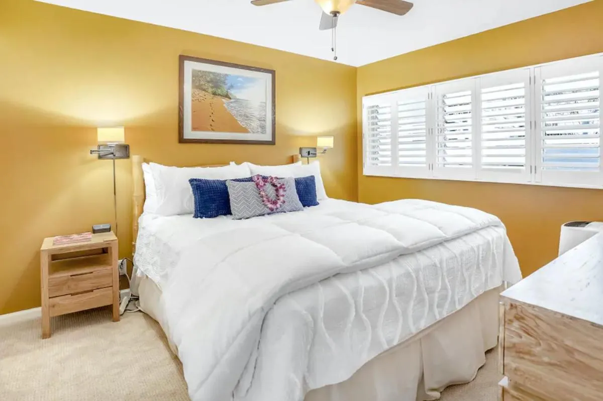 Image 1 of Condos in Wailua Bay View