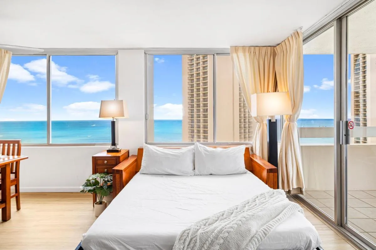 Image 1 of Cozy Ocean View 1BR Hideaway 3 Mins to the Beach
