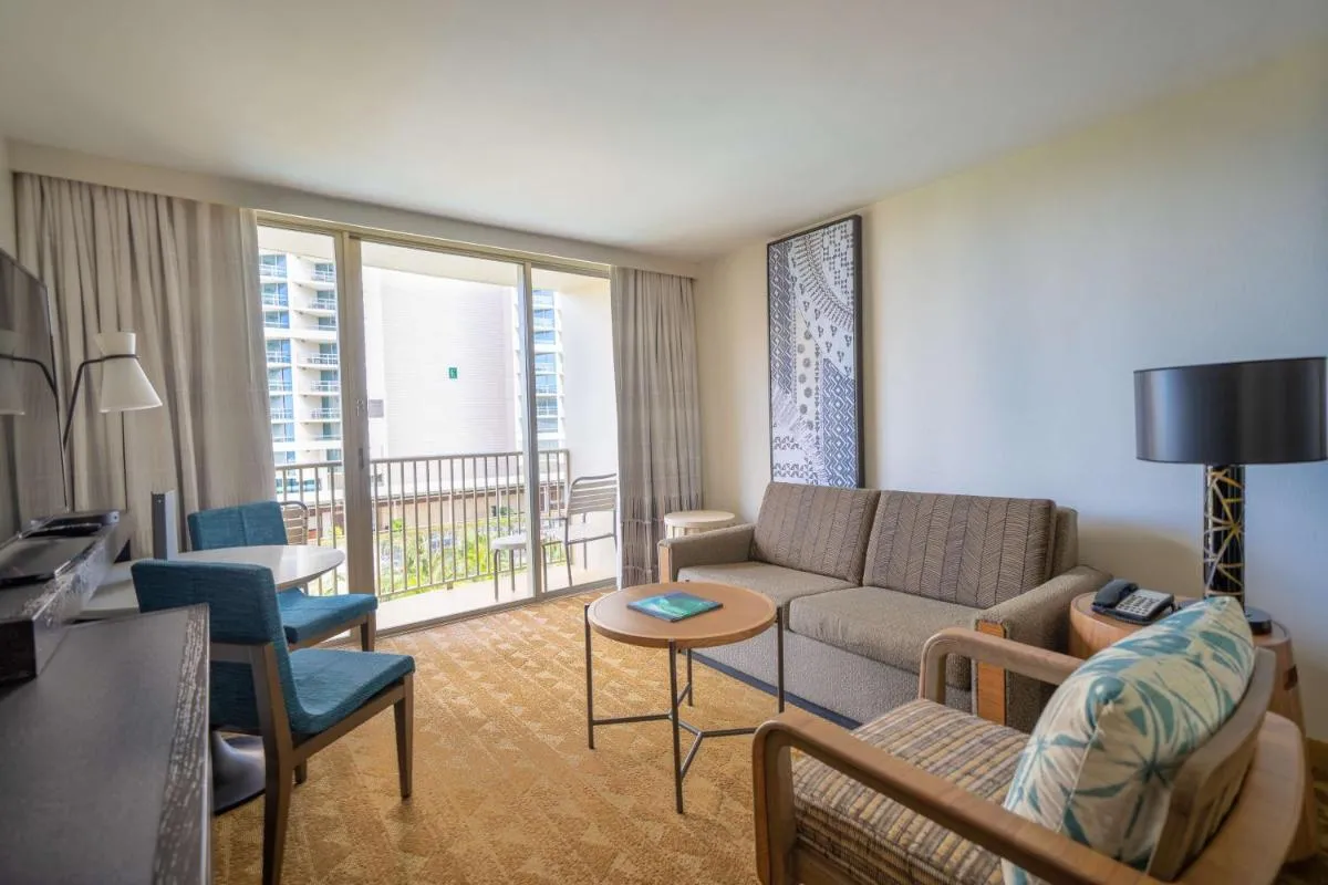 Image 2 of Embassy Suites by Hilton Waikiki Beach Walk