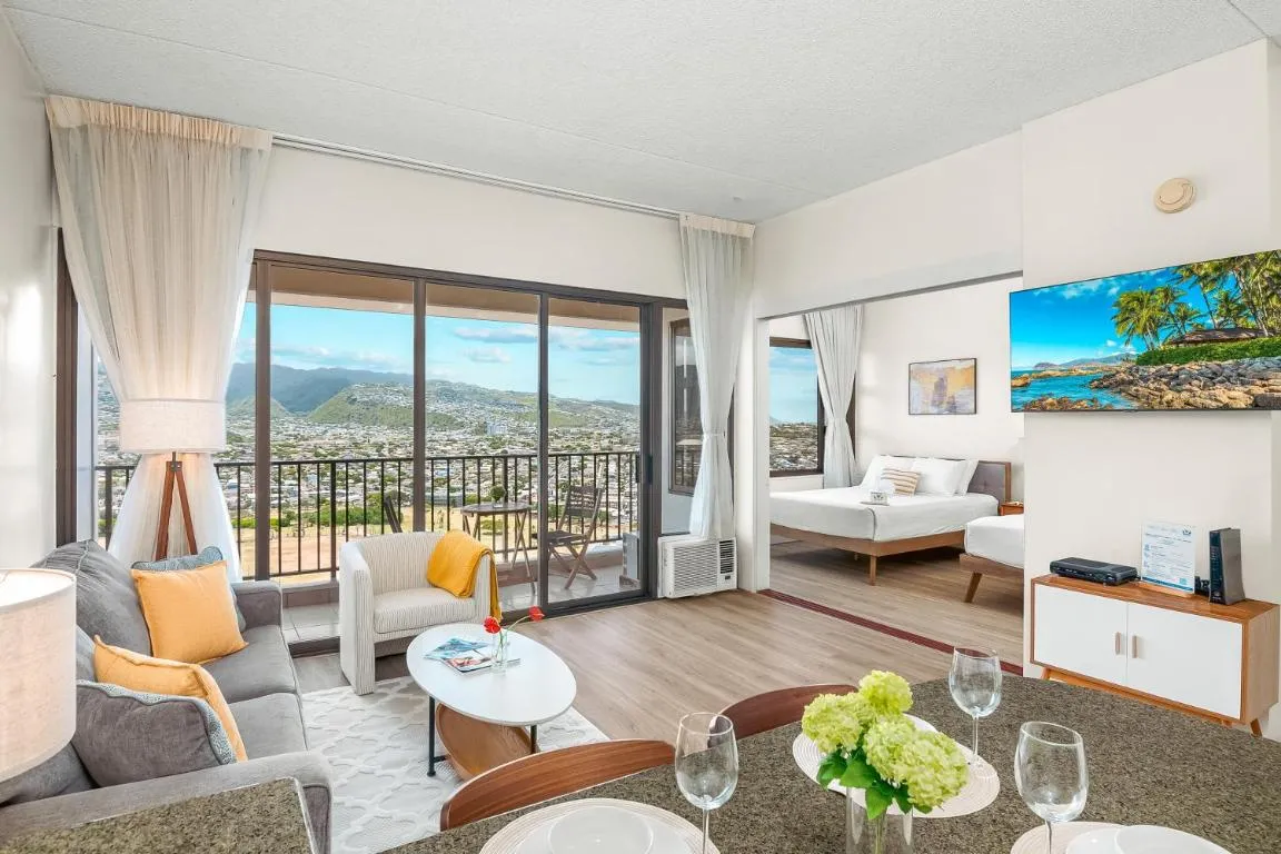 Image of Escape to Mountain View Condo,Near Beach with Parking