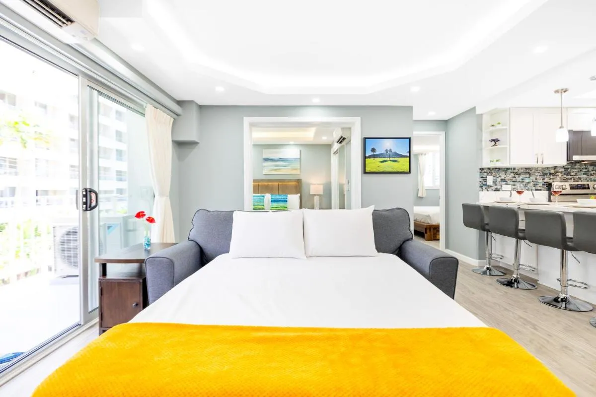 Image 1 of Fully Renovated 2BR 2BA with Free Parking, Steps to beach!