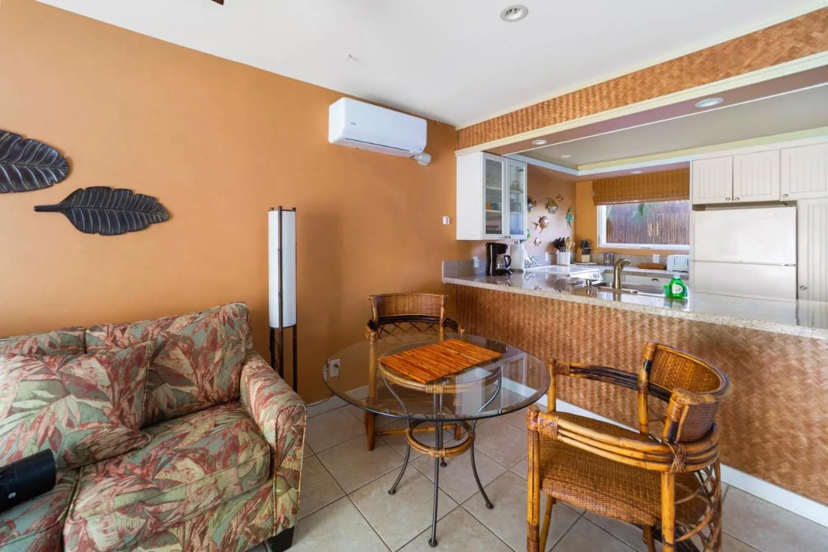 Image 4 of Gardenia Suite located across from beach in a boutique property