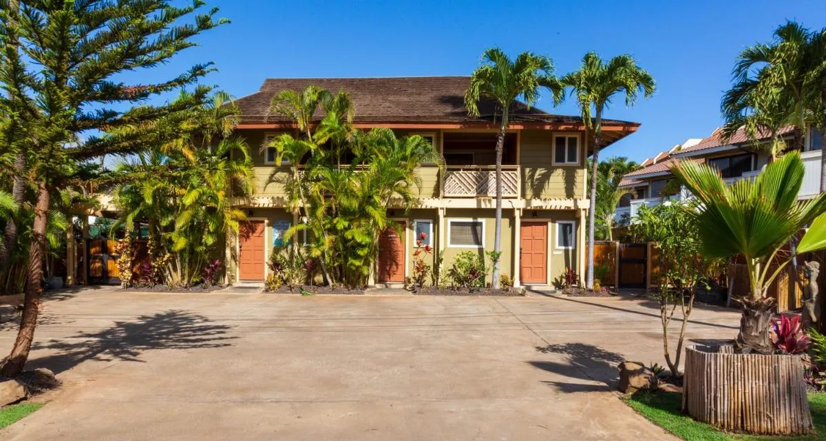 Image 6 of Gardenia Suite located across from beach in a boutique property