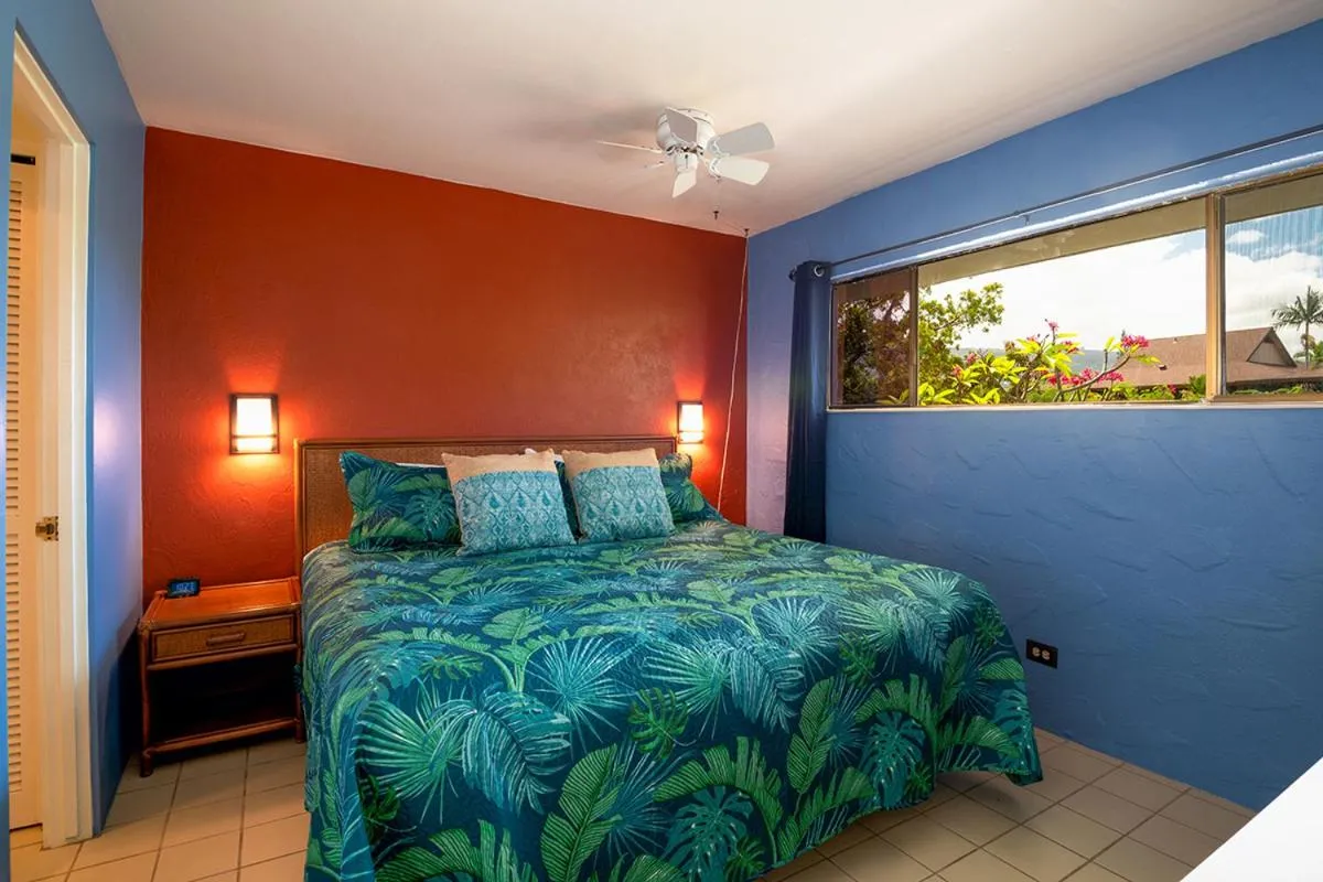 Image 1 of Gem of the Kona Coast Relax in the pool or the saltwater pool nearby CDEA207