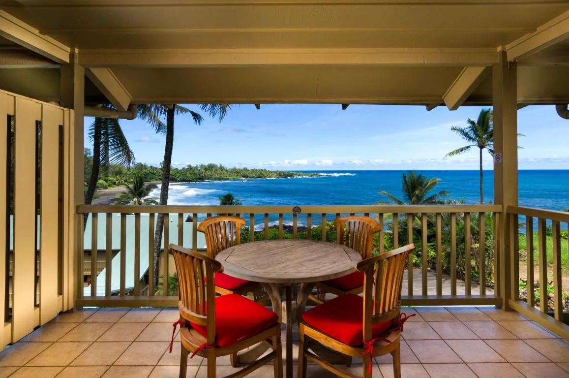 Image of Hana Kai Maui – #202 Alau upper floor lofted studio