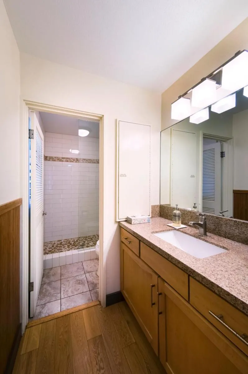 Image 3 of Hana Kai Maui – #204 Waiohinu, upper floor 1 BR